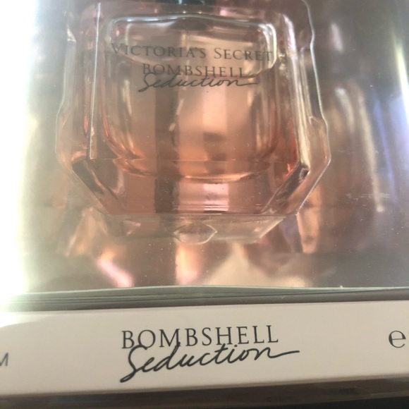 Victoria secret - Picture 4 of 4